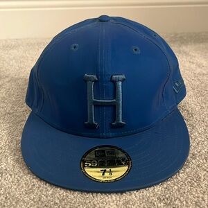 HUF Fitted Cap 7 1/8